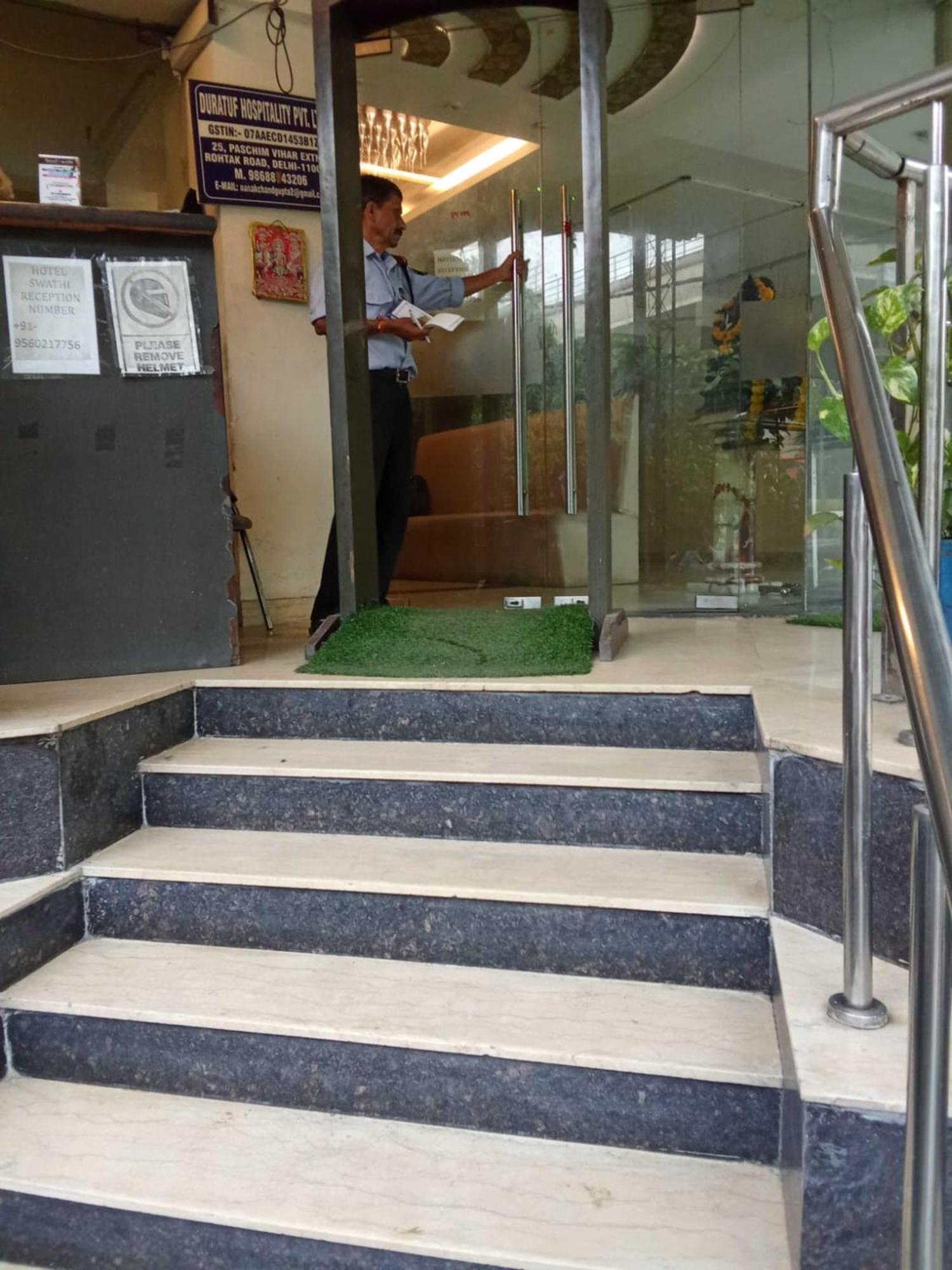 Paschim Vihar Delhi (National Capital Territory of India) Exterior foto